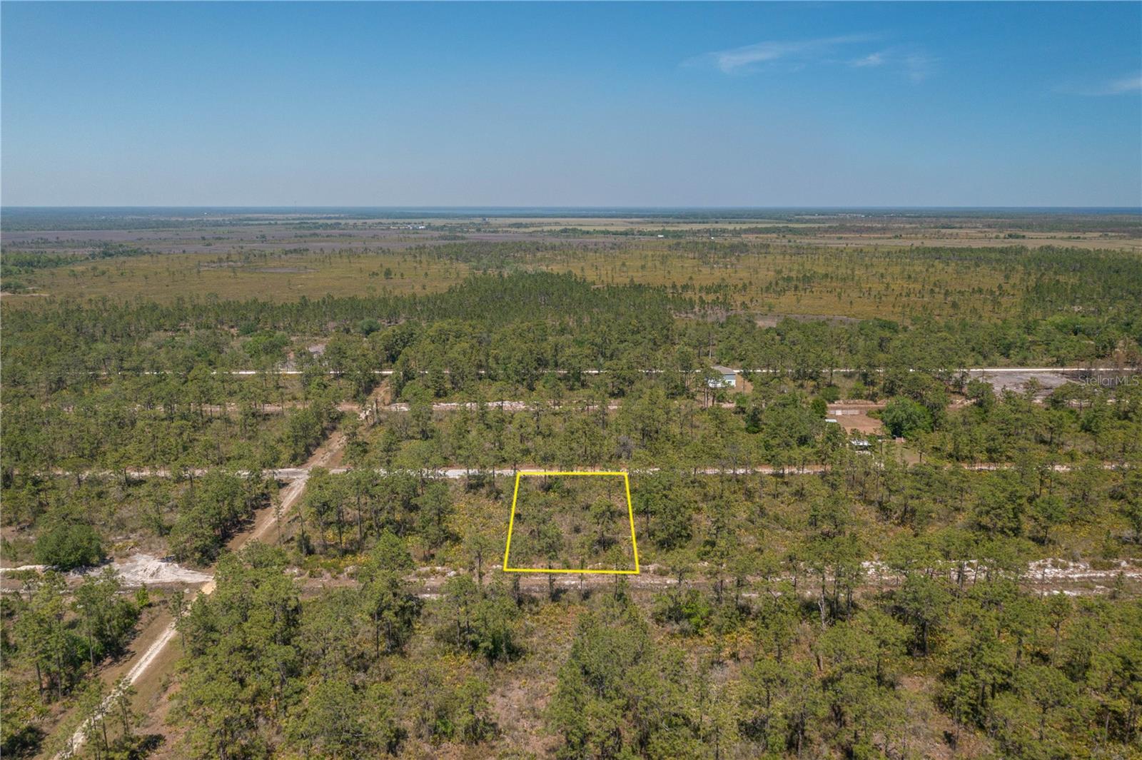 419 BOUGAINVILLE DR, INDIAN LAKE ESTATES, FL, 33855