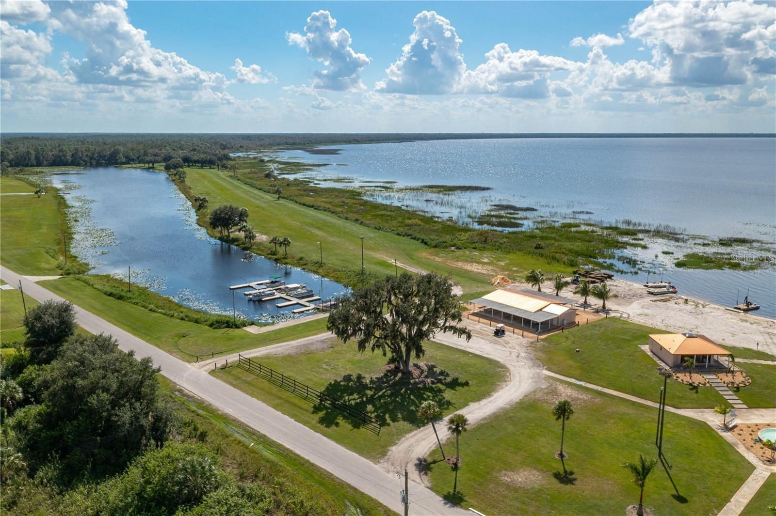 419 BOUGAINVILLE DR, INDIAN LAKE ESTATES, FL, 33855
