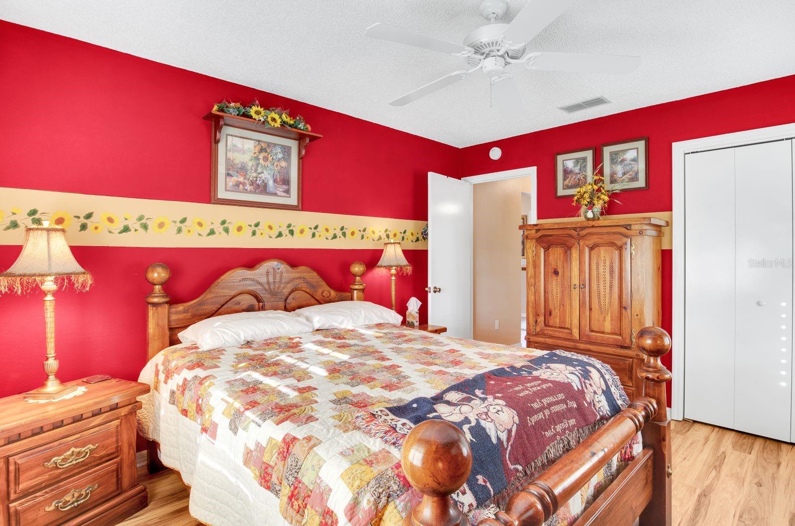 1502 EL PASO WAY, THE VILLAGES, FL, 32162