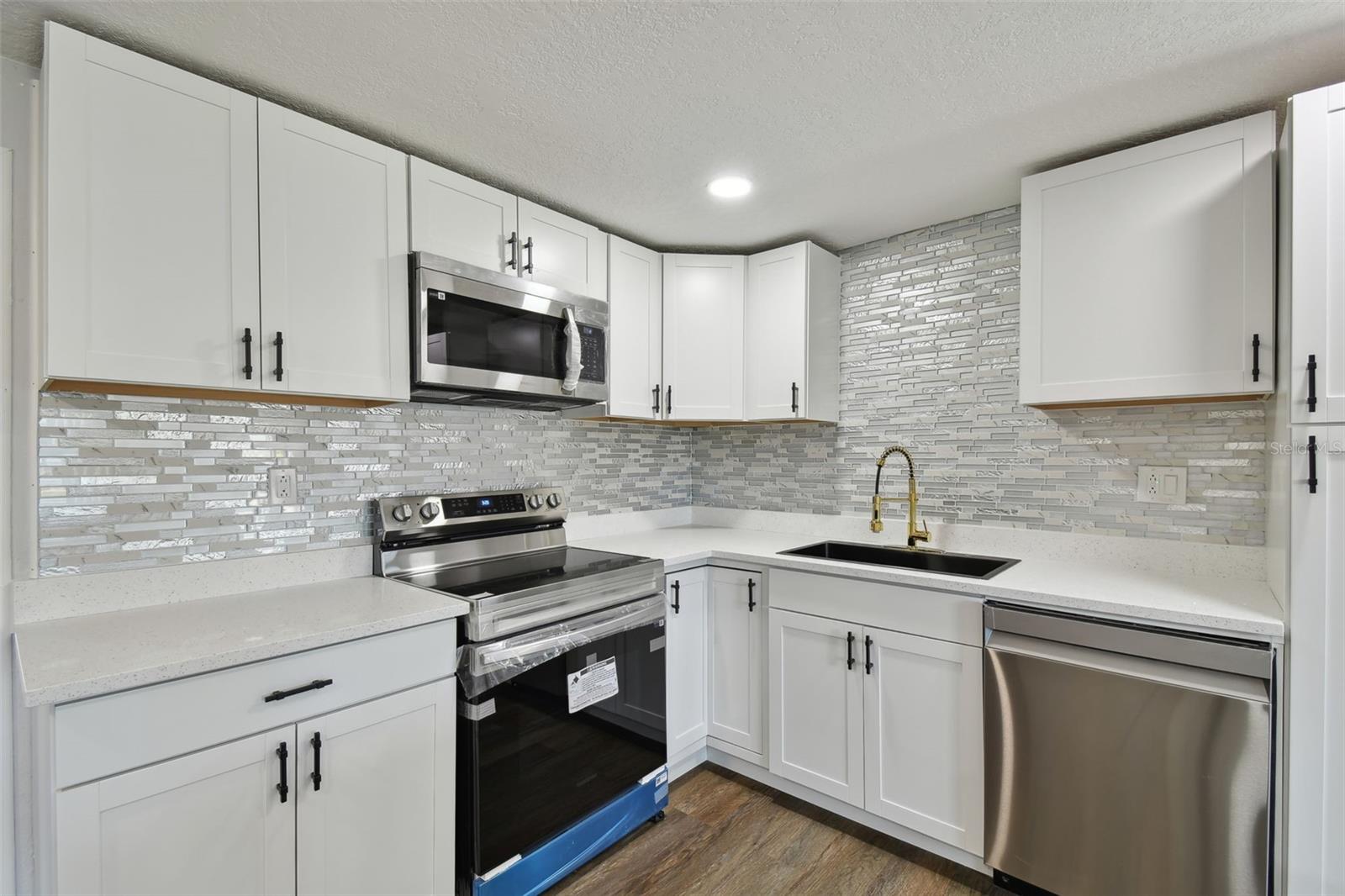 1103 CONOLEY LN, HOLIDAY, FL, 34691