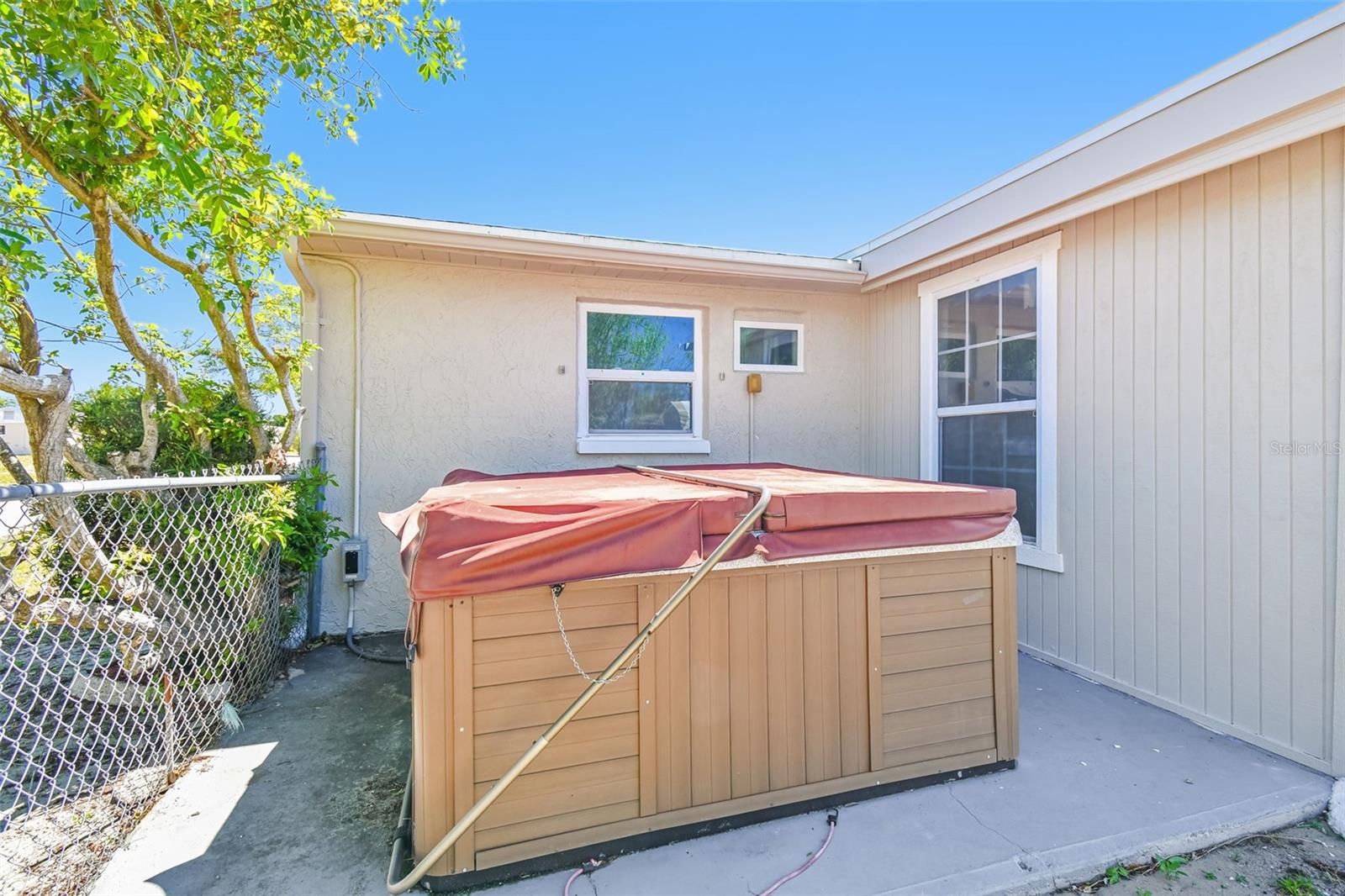 1103 CONOLEY LN, HOLIDAY, FL, 34691