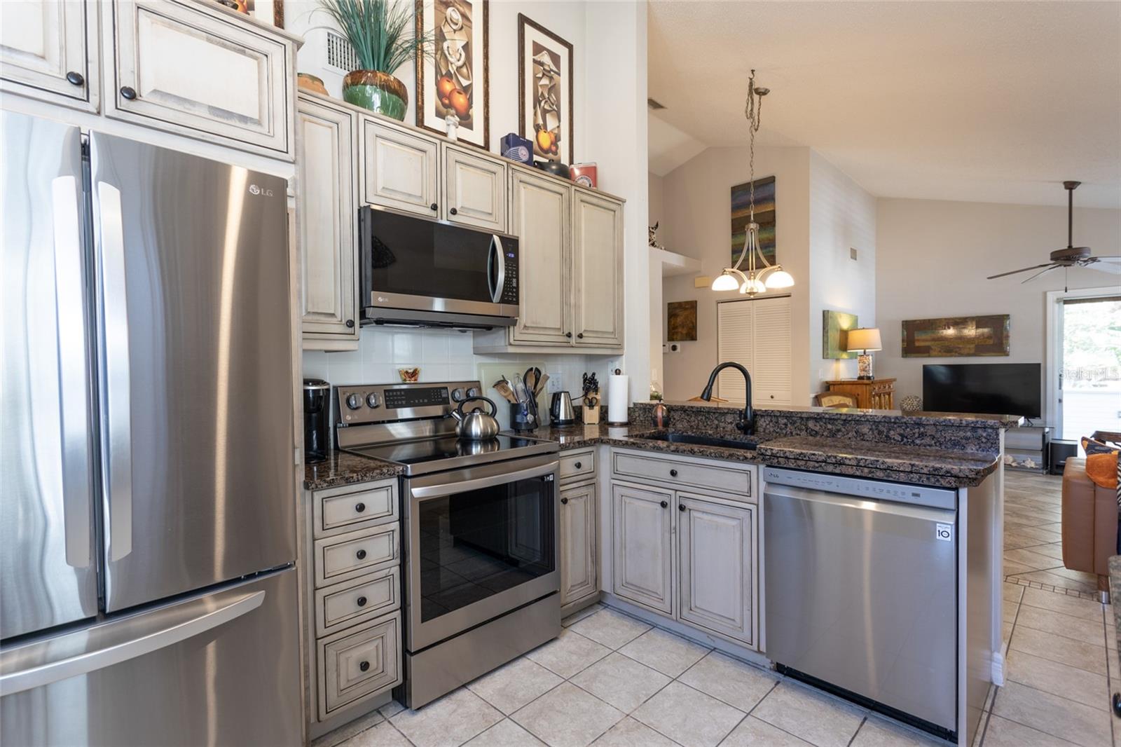 28 BRISTOL DR, PALM COAST, FL, 32137