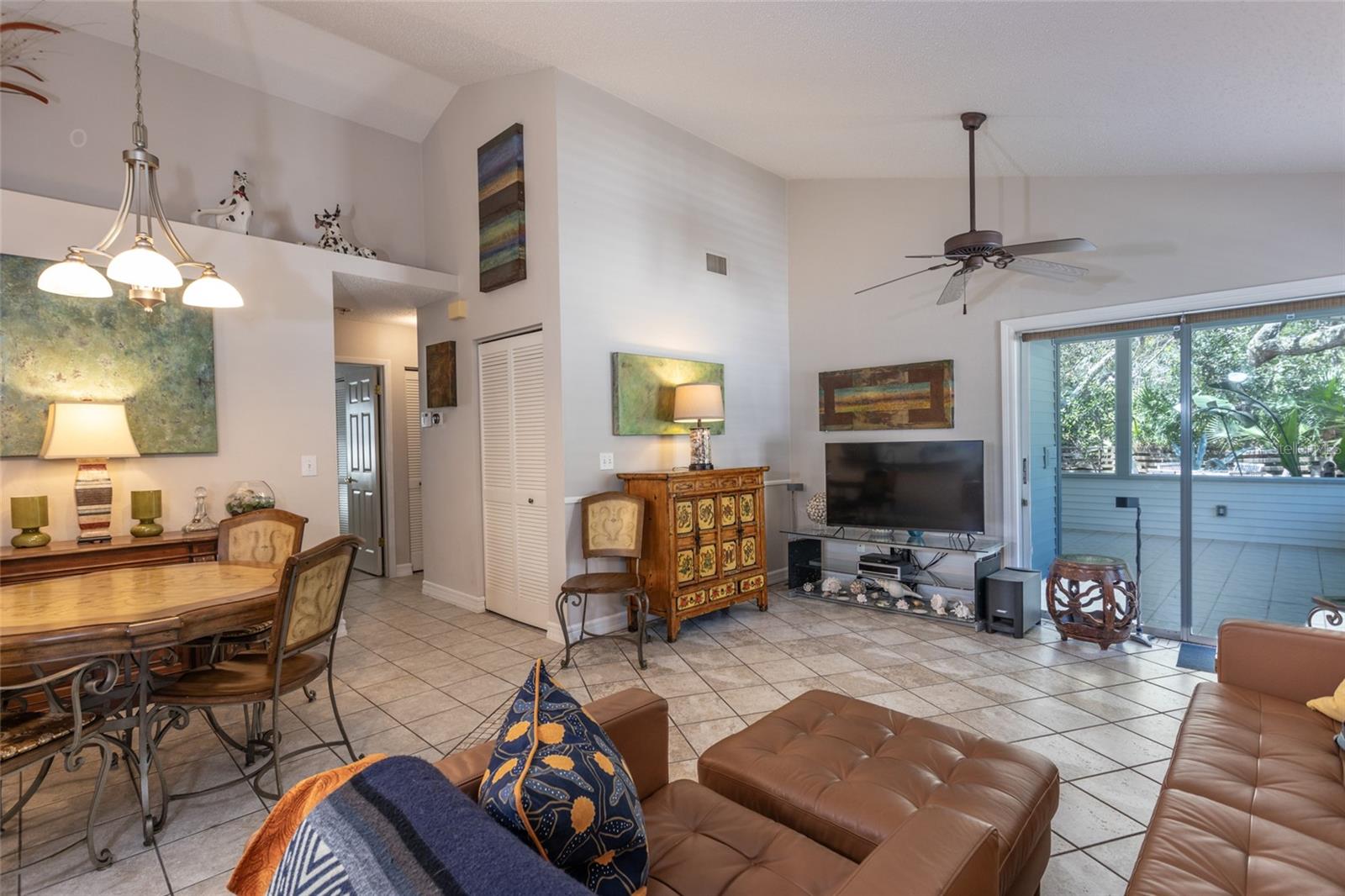 28 BRISTOL DR, PALM COAST, FL, 32137