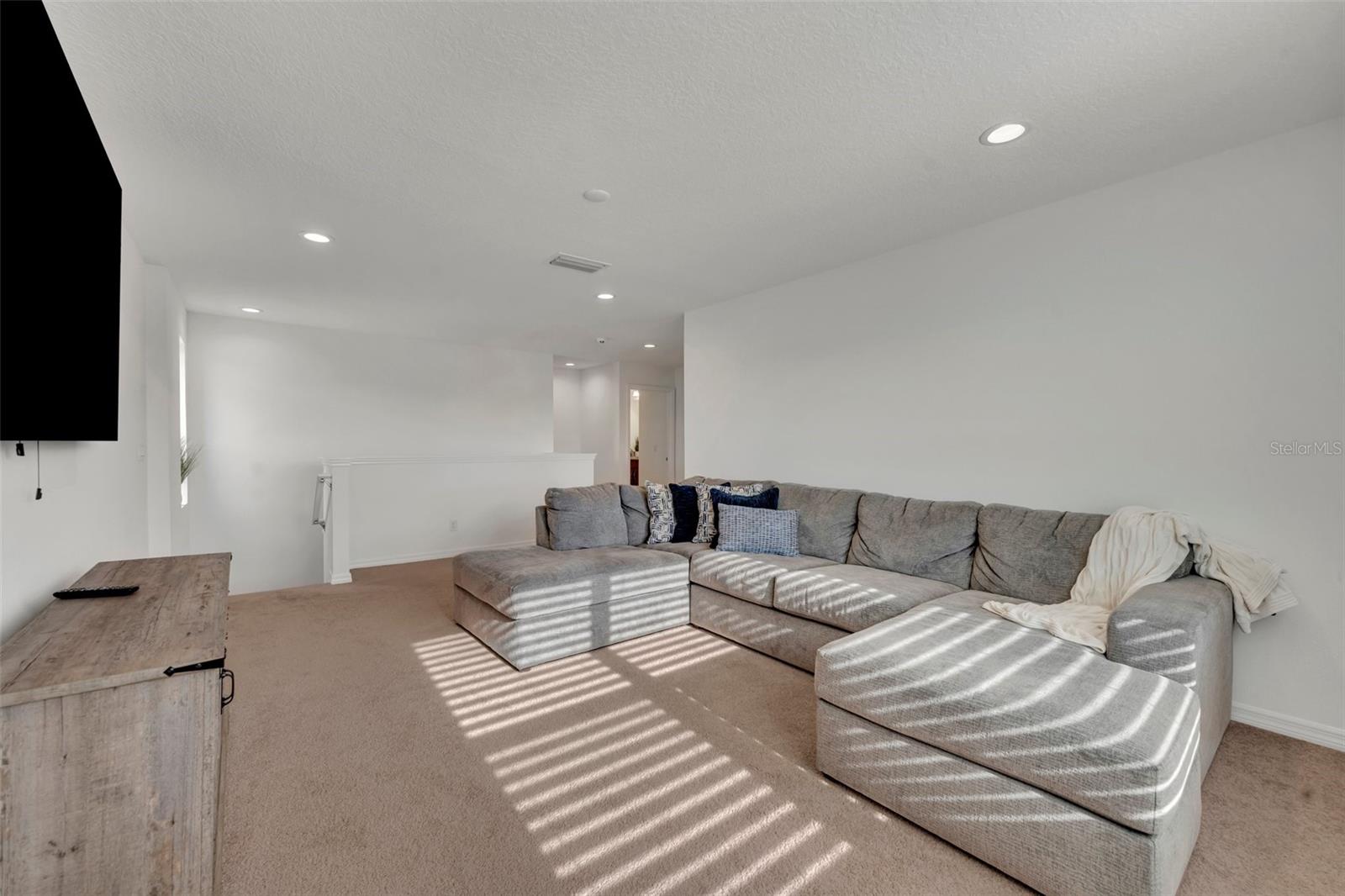 9399 HALSEY DR, GROVELAND, FL, 34736