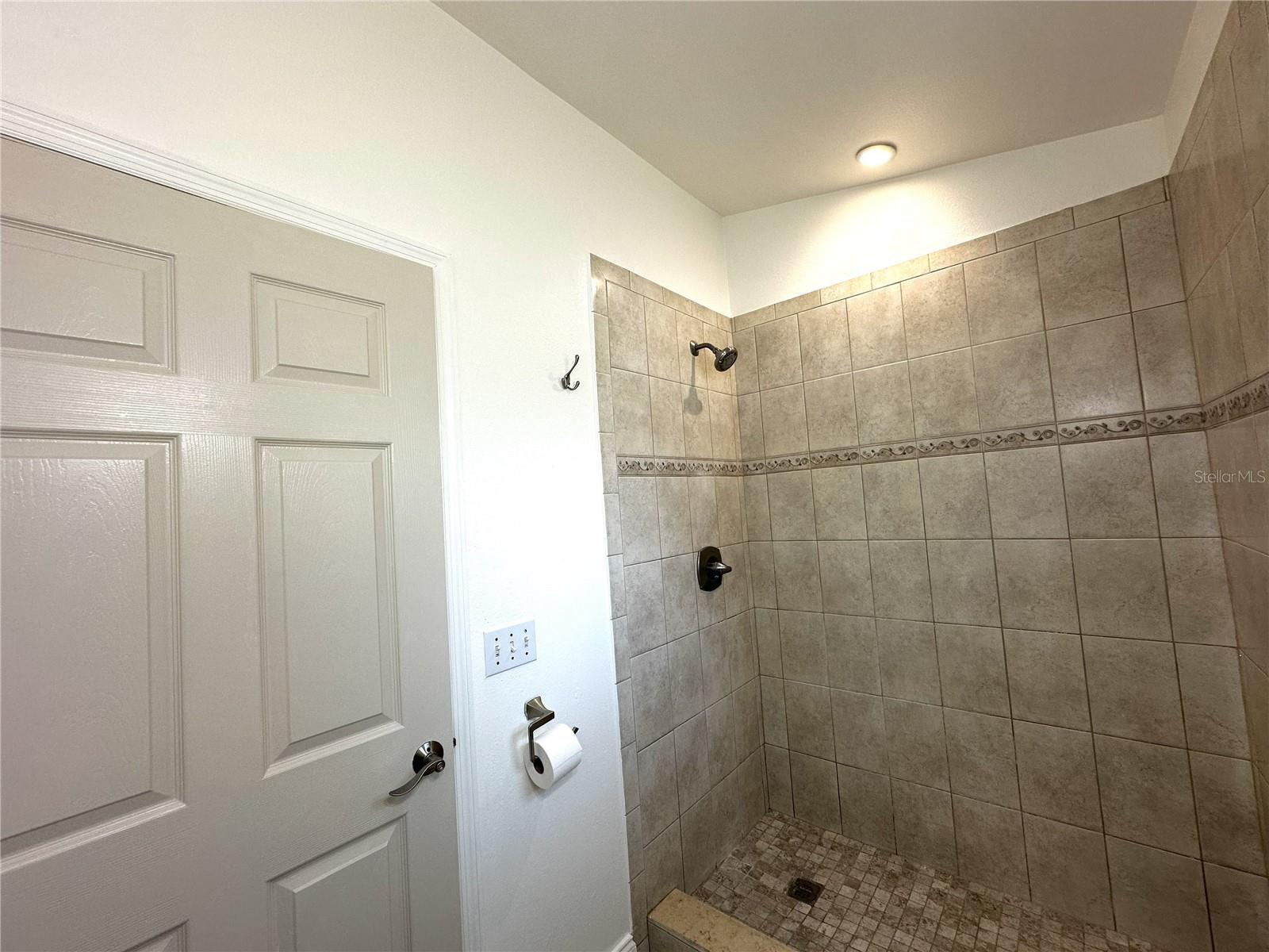 2315 CARROLL PL, TAMPA, FL, 33612