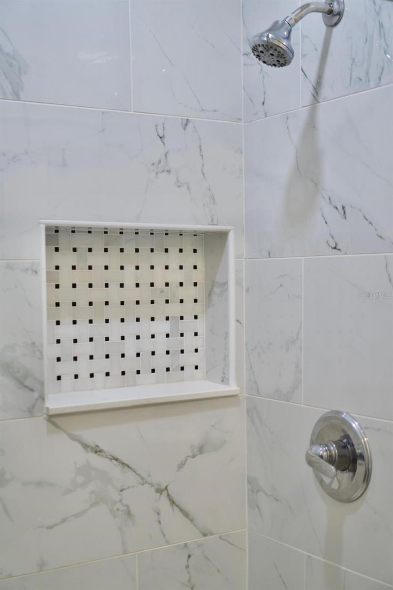 2315 CARROLL PL, TAMPA, FL, 33612