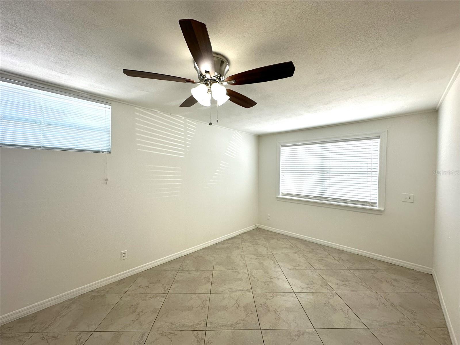 2315 CARROLL PL, TAMPA, FL, 33612