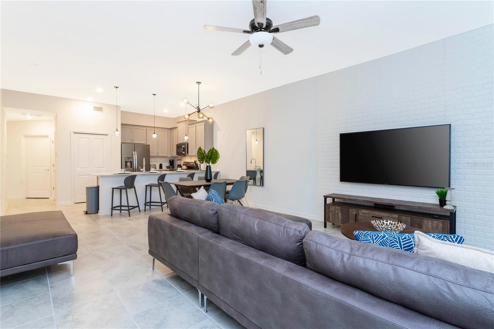 1031 SPLASH SHOT PL, DAVENPORT, FL, 33896