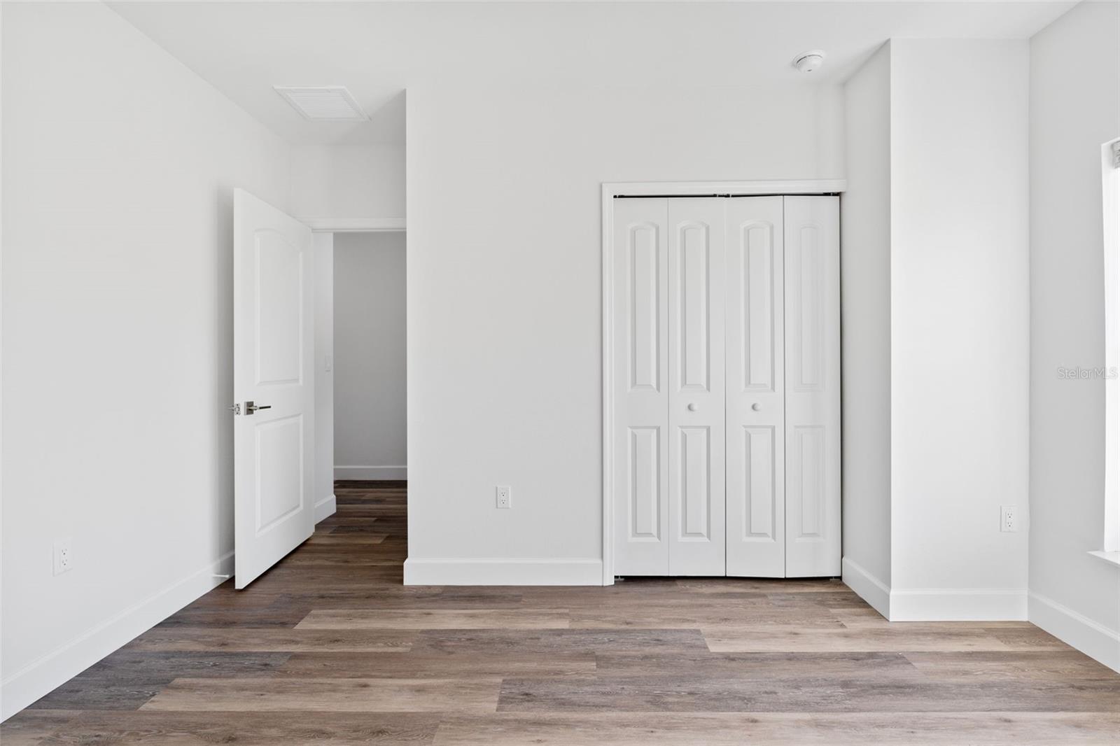 24 DONLON DR, ROTONDA WEST, FL, 33947