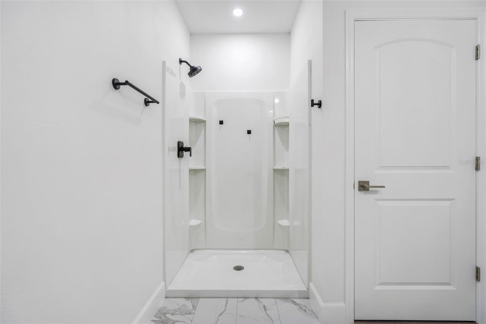 24 DONLON DR, ROTONDA WEST, FL, 33947