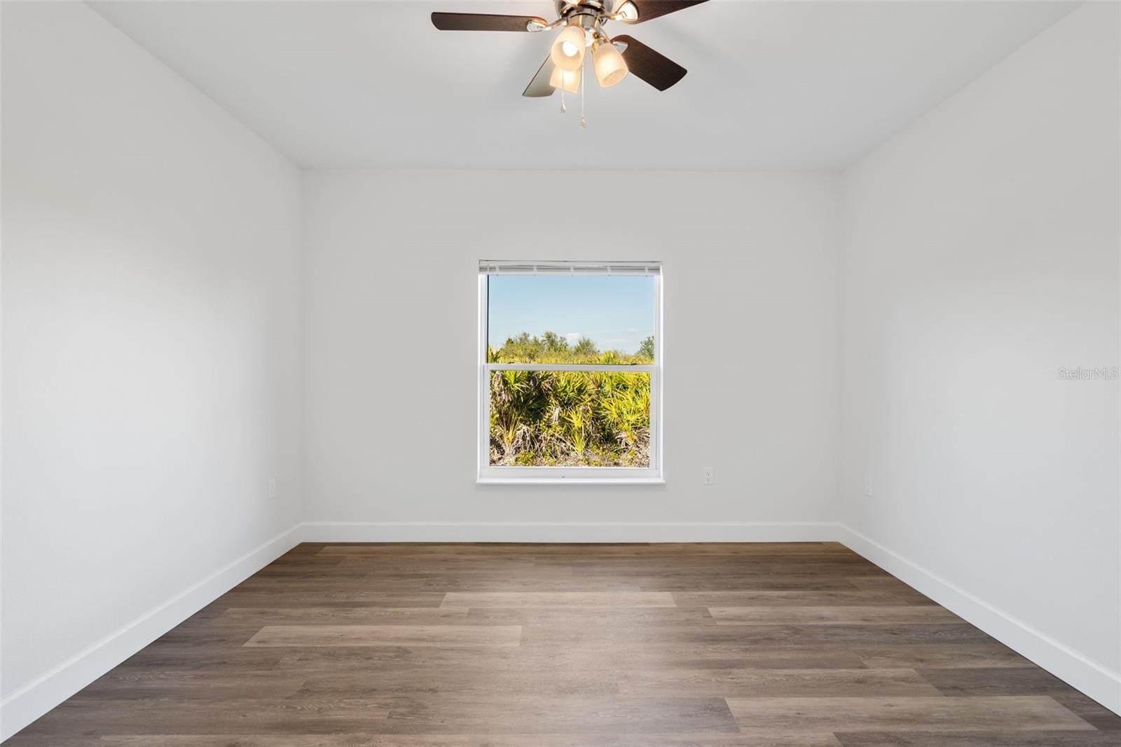 24 DONLON DR, ROTONDA WEST, FL, 33947