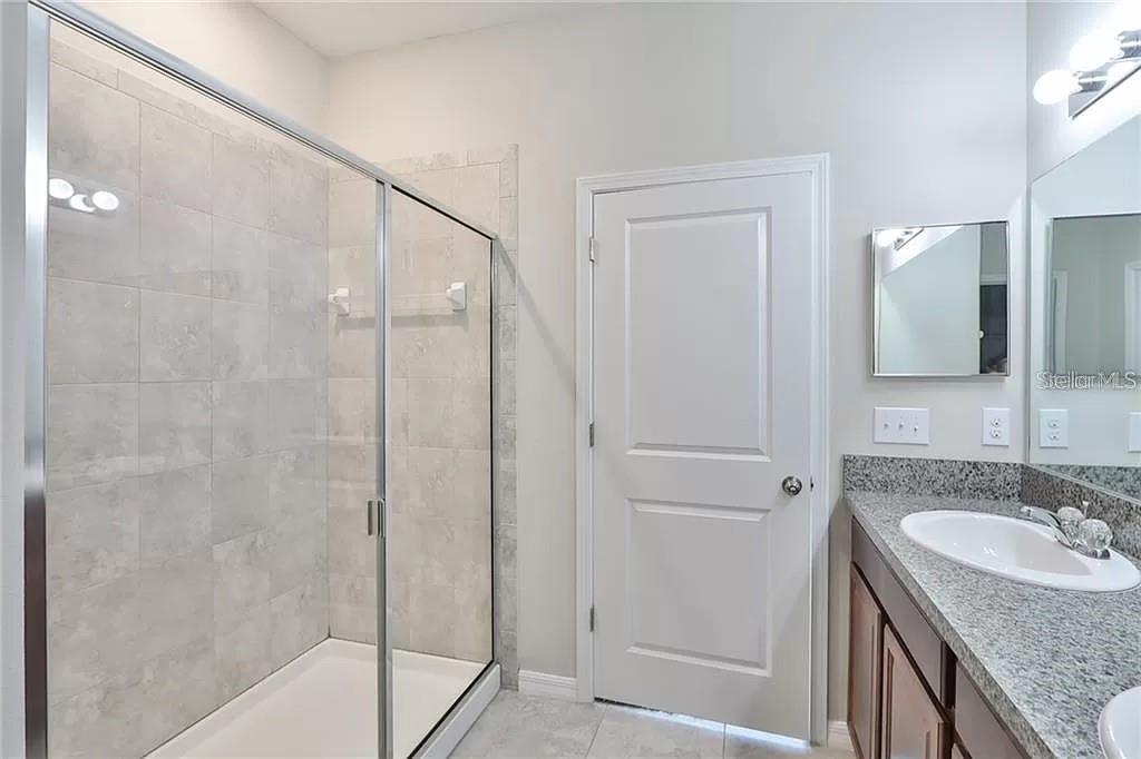 7325 PARKSHORE DR, APOLLO BEACH, FL, 33572