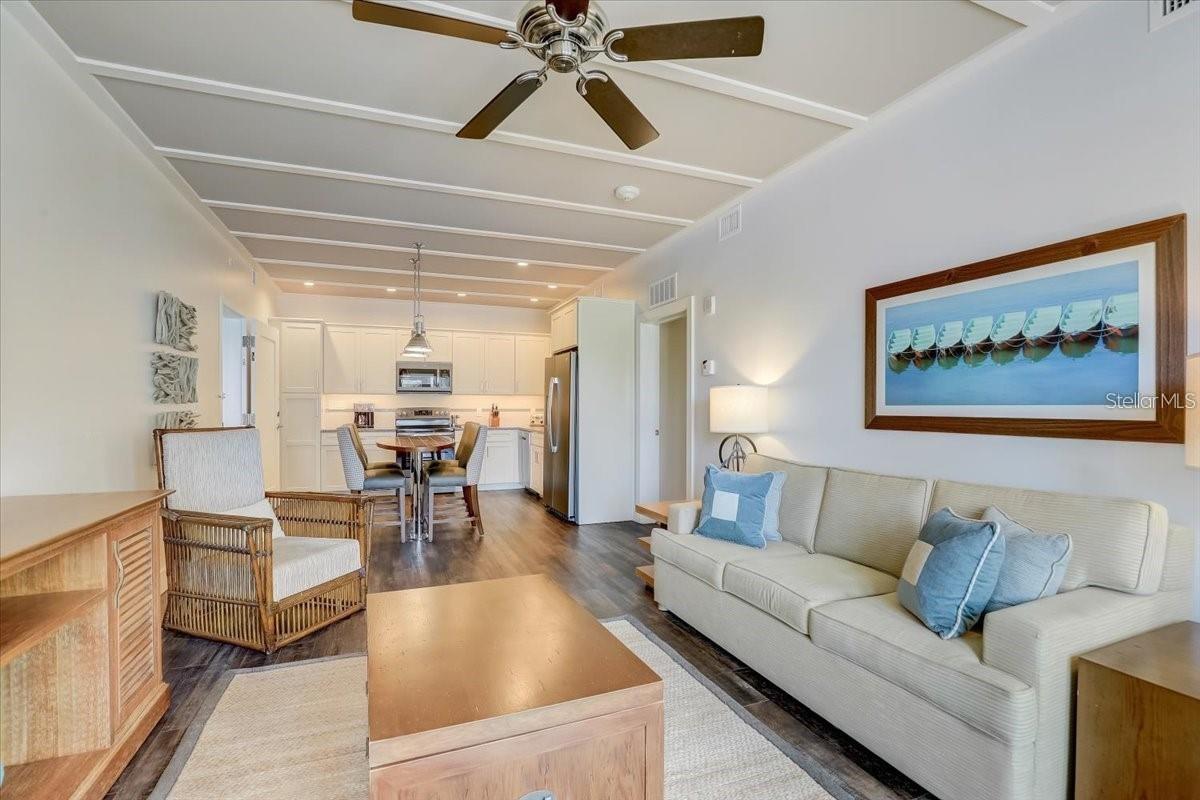 5325 MARINA DRIVE #423, HOLMES BEACH, FL, 34217