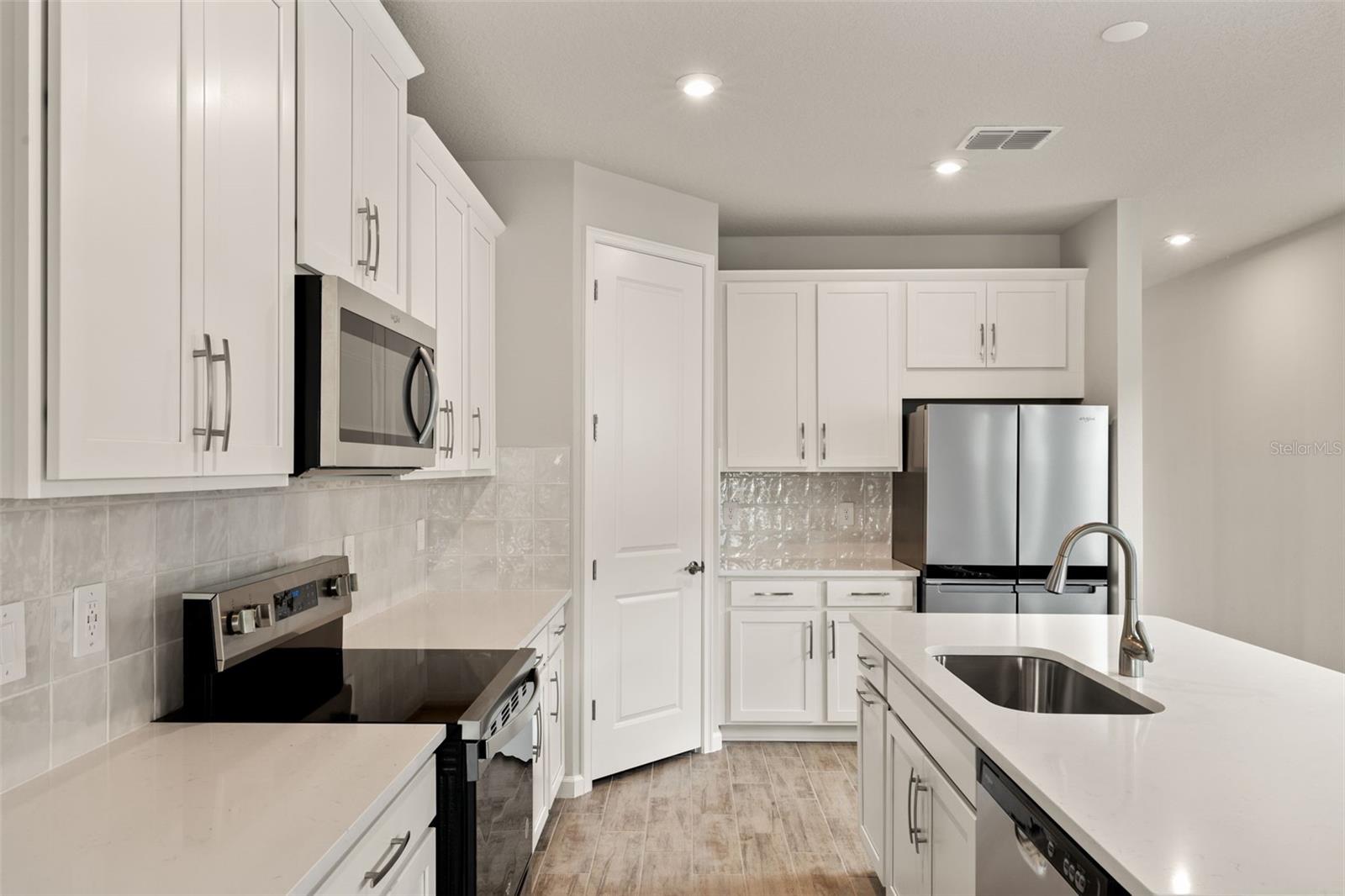 17800 SOLSTICE AVE, VENICE, FL, 34293