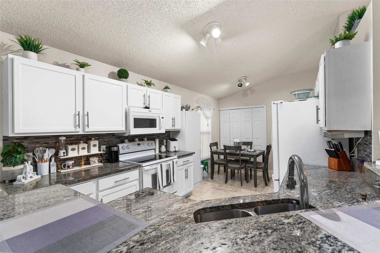 1878 DURBAN WAY, APOPKA, FL, 32712