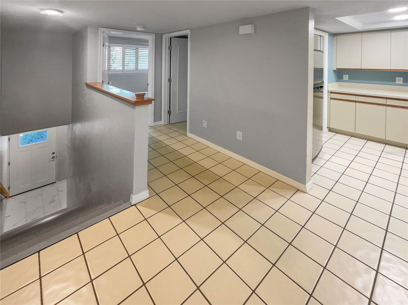 9665 TARA CAY CT #41, SEMINOLE, FL, 33776
