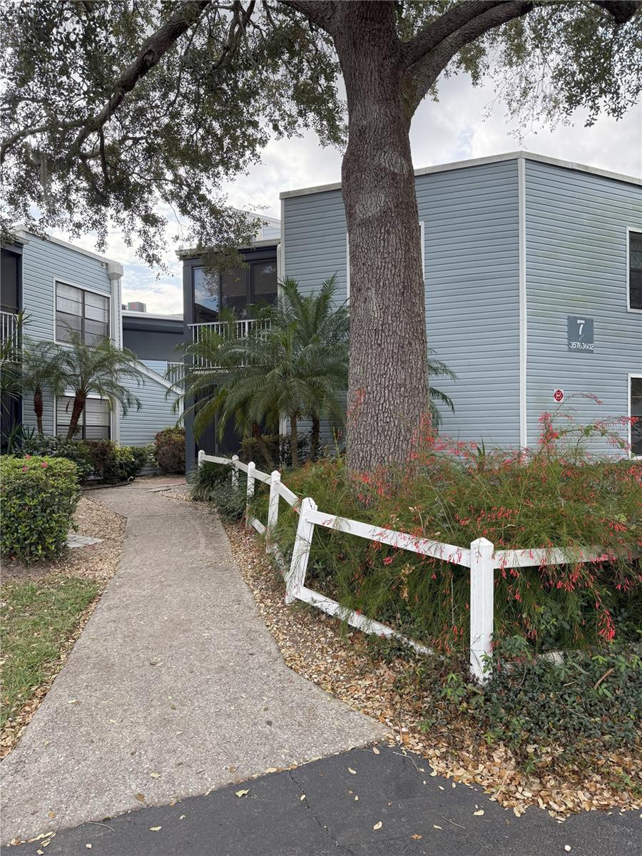 3592 SOUTHPOINTE DR #2, ORLANDO, FL, 32822