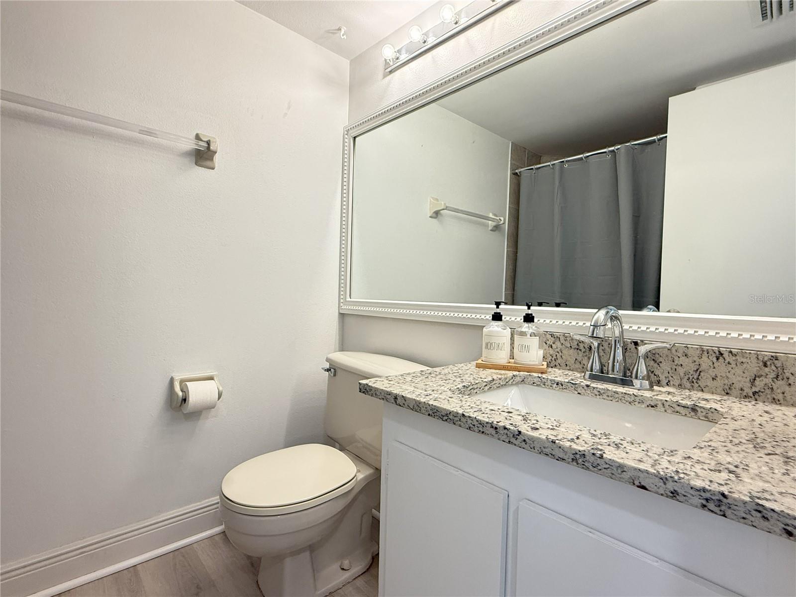 3592 SOUTHPOINTE DR #2, ORLANDO, FL, 32822