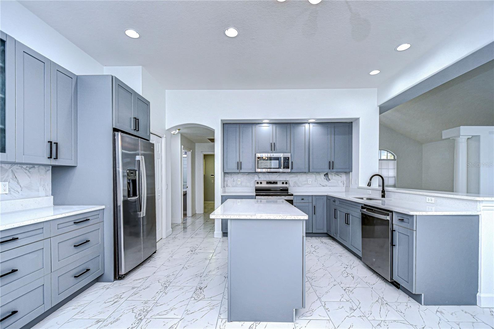 5103 ASHCREST CT, TAMPA, FL, 33647
