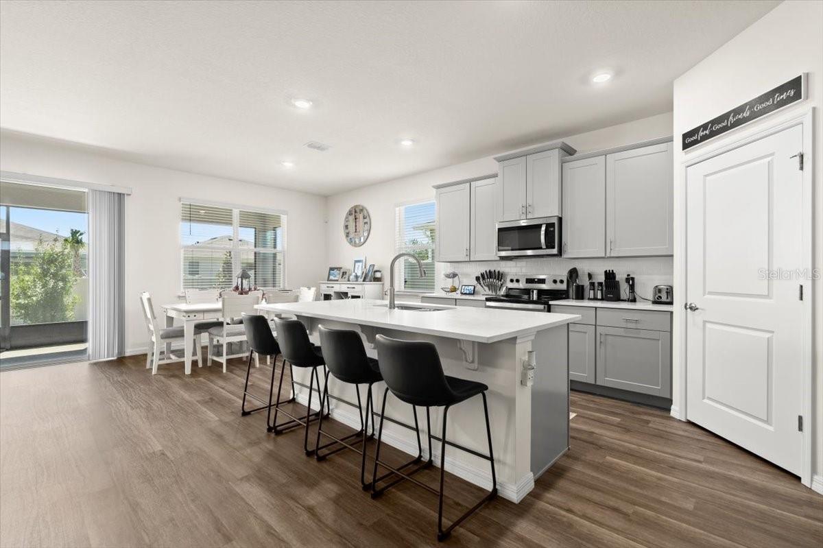 322 E MERIMONT LN, ORMOND BEACH, FL, 32174