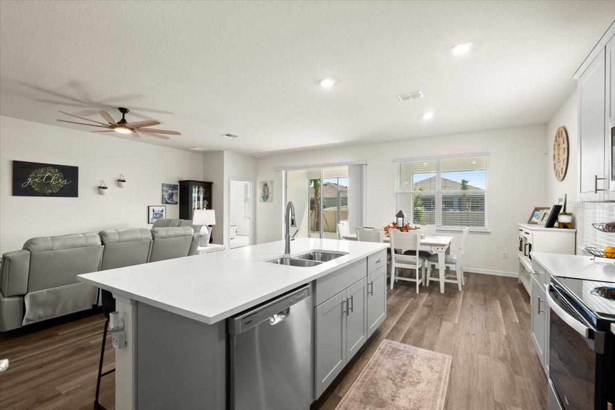 322 E MERIMONT LN, ORMOND BEACH, FL, 32174