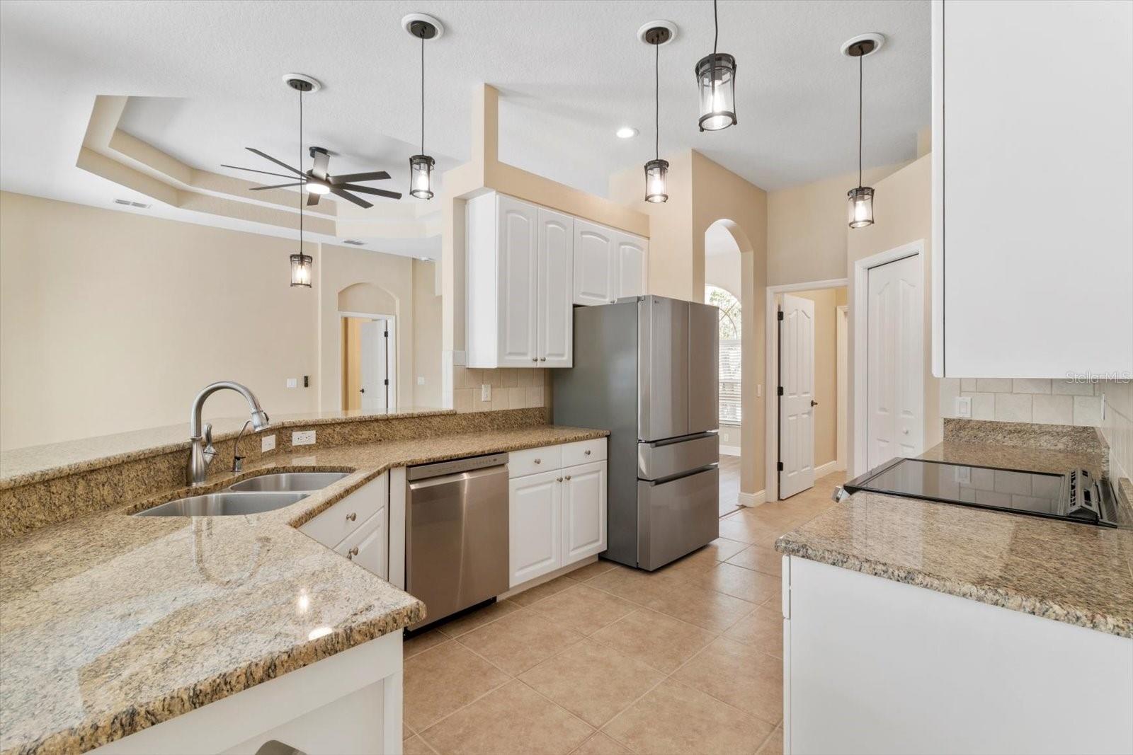 1 HACKBERRY CT S, HOMOSASSA, FL, 34446