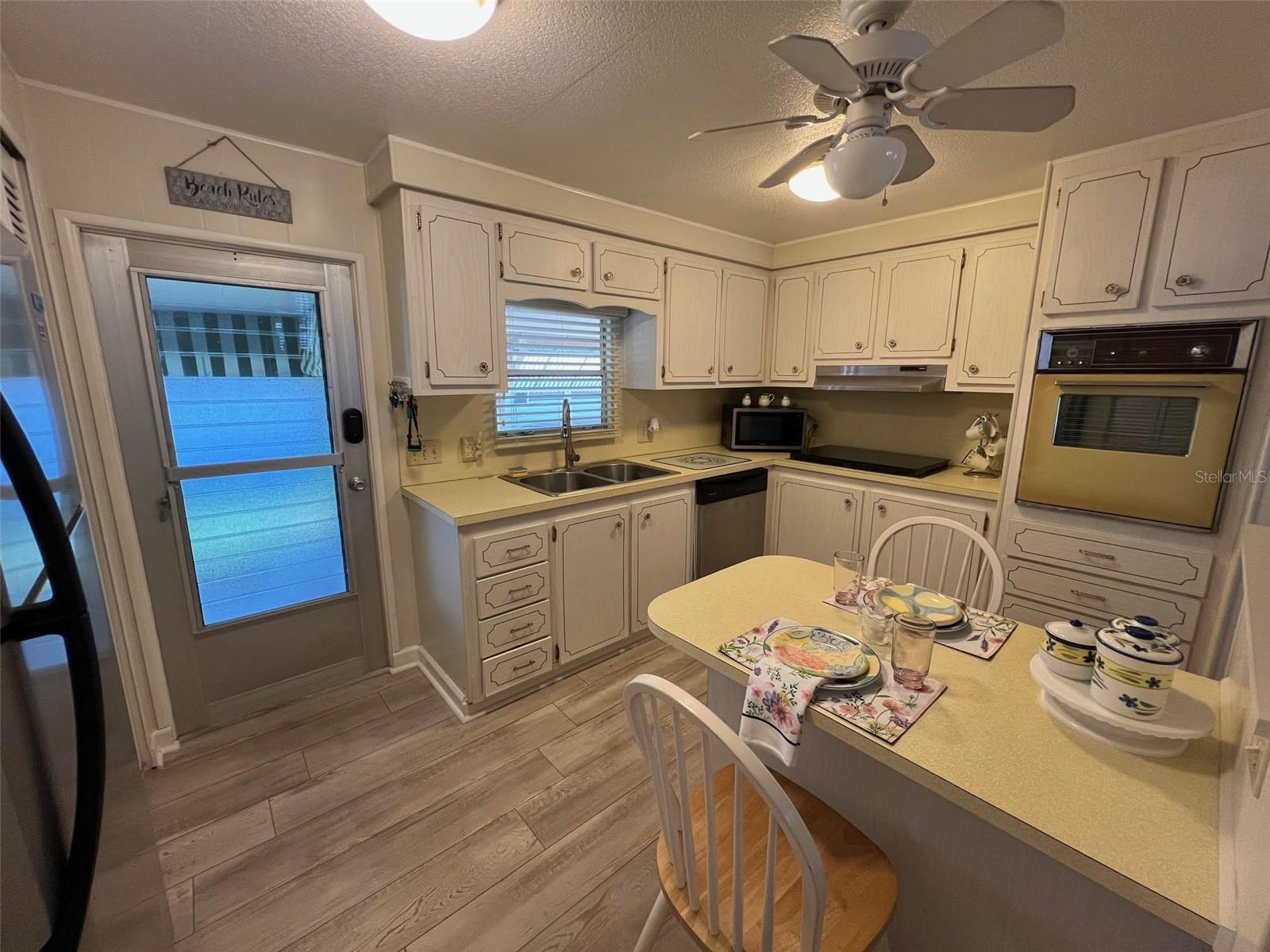 66 PINDO PALM ST E, LARGO, FL, 33770
