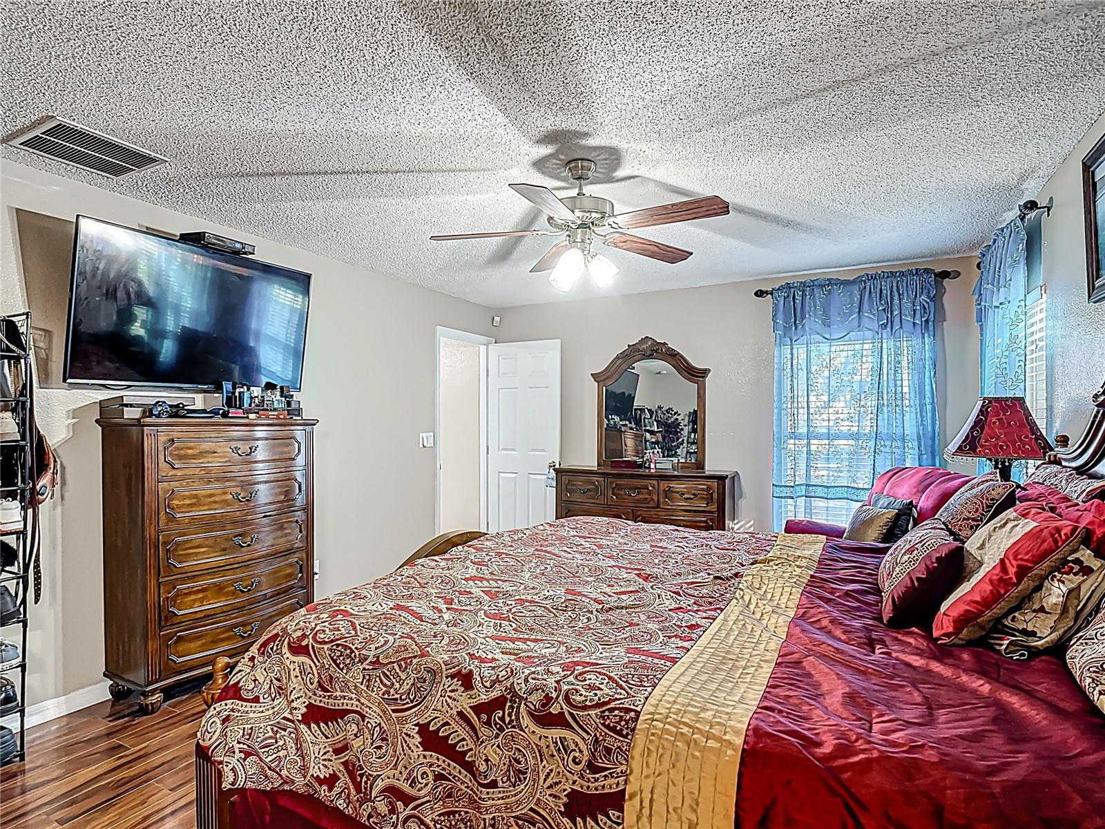 556 HUMMINGBIRD CT, KISSIMMEE, FL, 34759