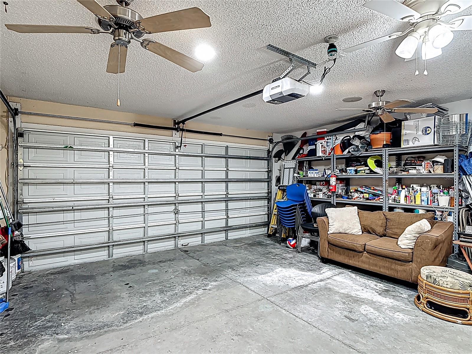 556 HUMMINGBIRD CT, KISSIMMEE, FL, 34759