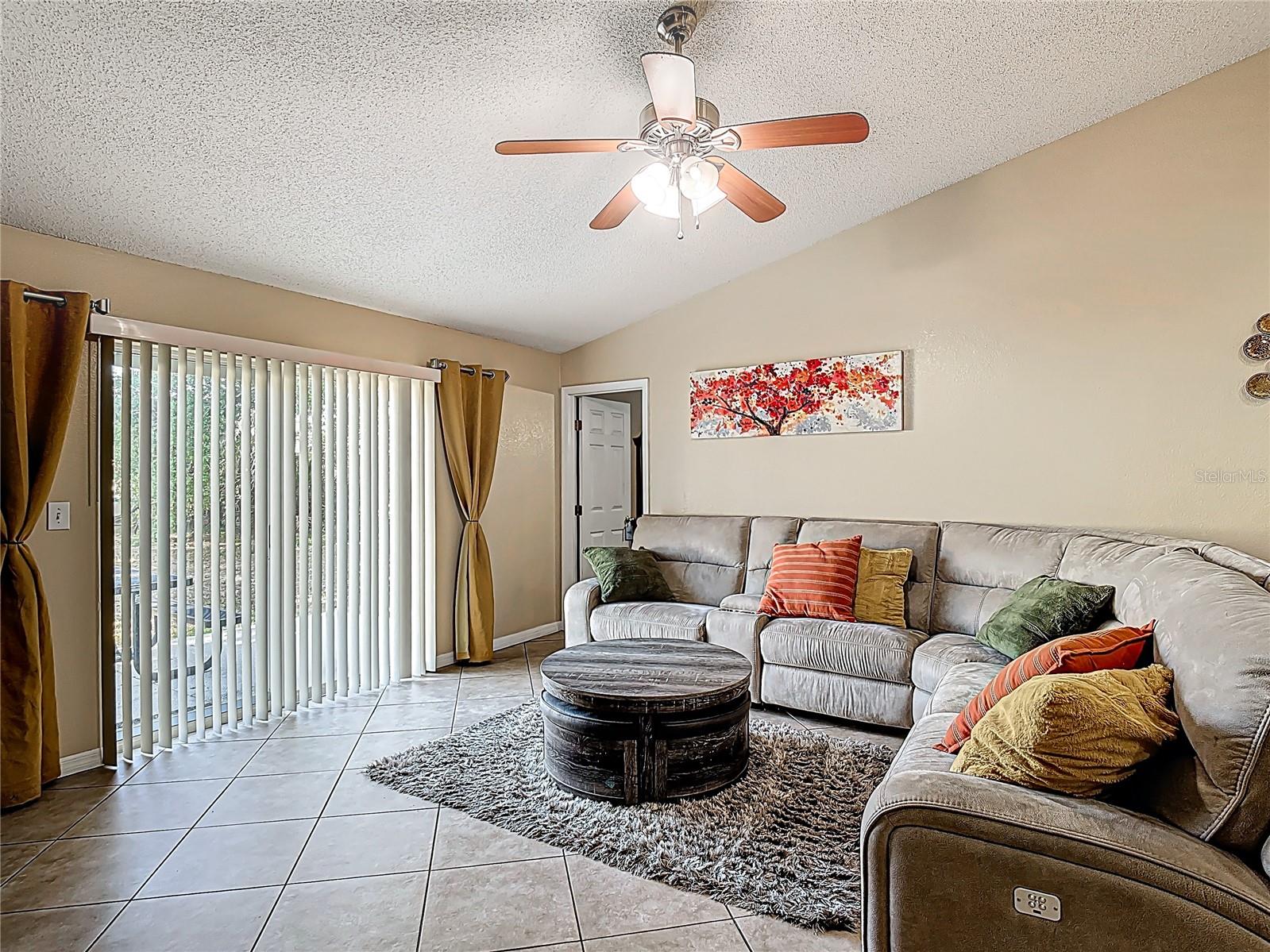 556 HUMMINGBIRD CT, KISSIMMEE, FL, 34759