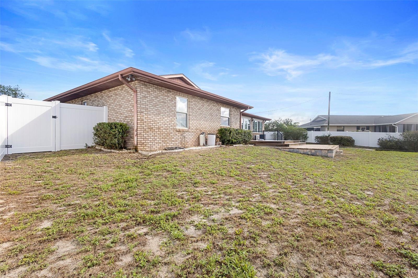 947 N ATMORE CIR, DELTONA, FL, 32725