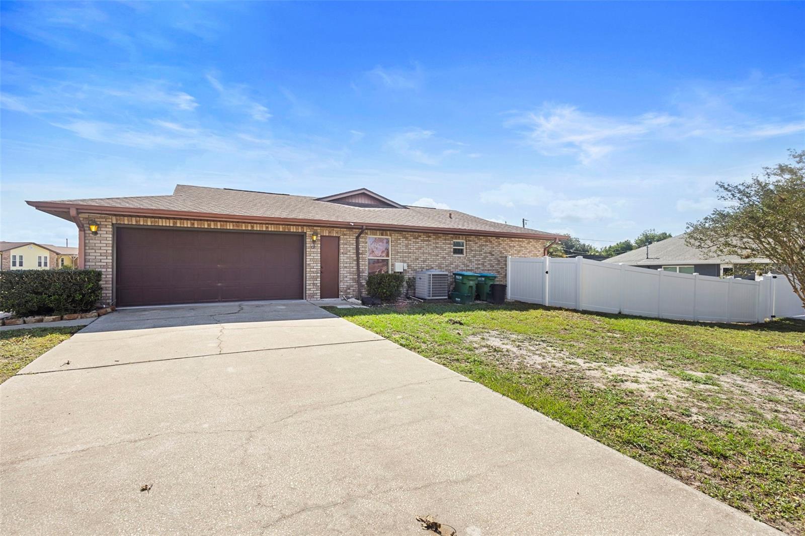 947 N ATMORE CIR, DELTONA, FL, 32725