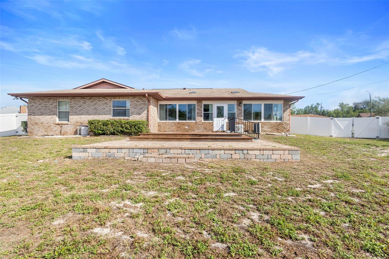 947 N ATMORE CIR, DELTONA, FL, 32725