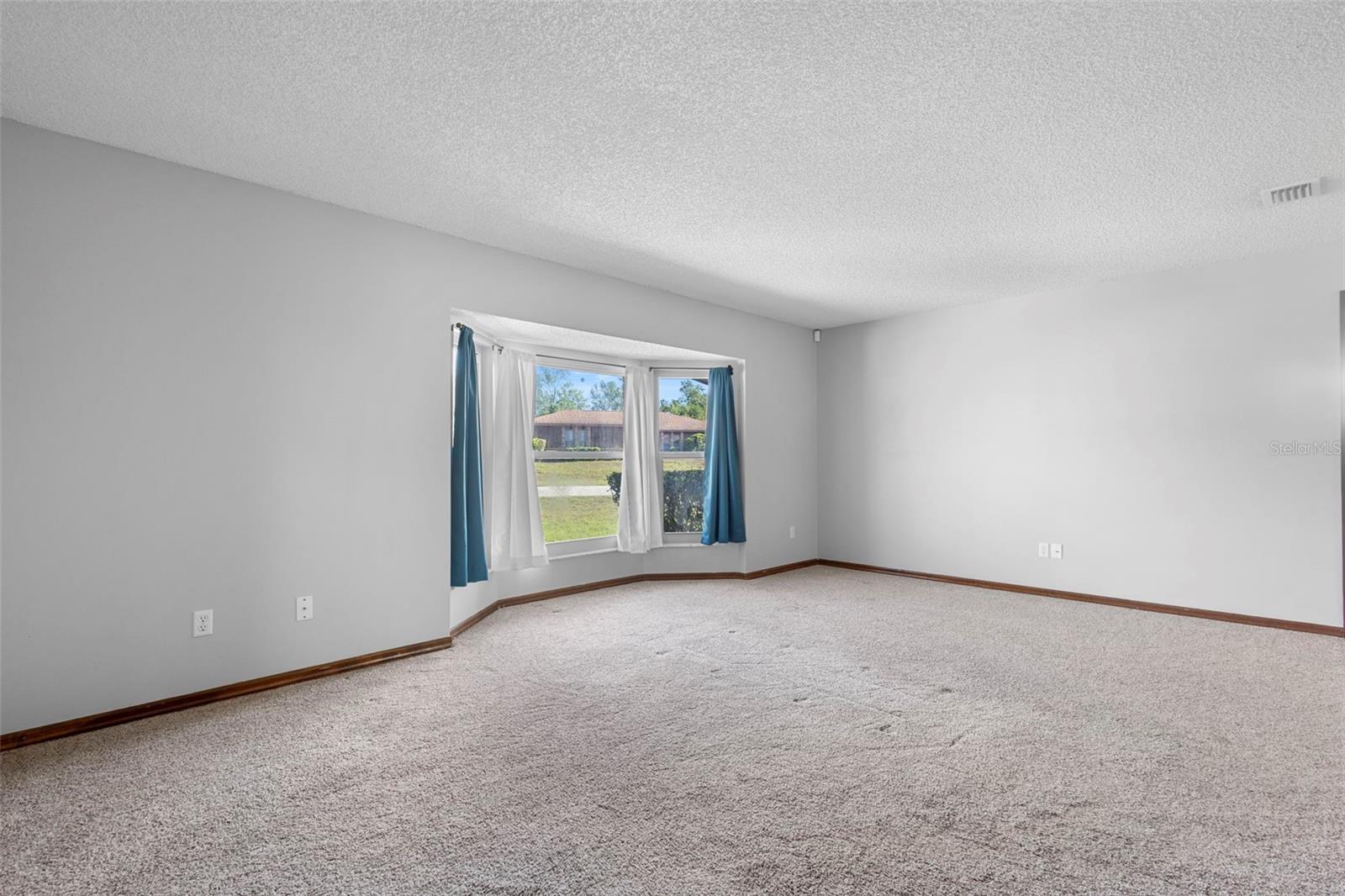 947 N ATMORE CIR, DELTONA, FL, 32725