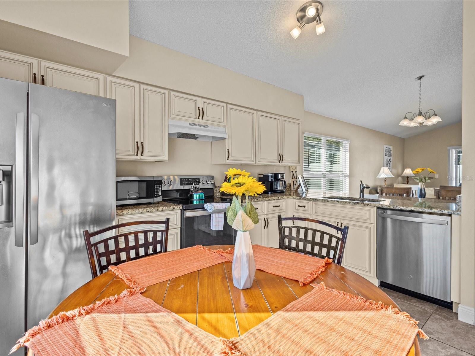 2520 CHATHAM CIR, KISSIMMEE, FL, 34746