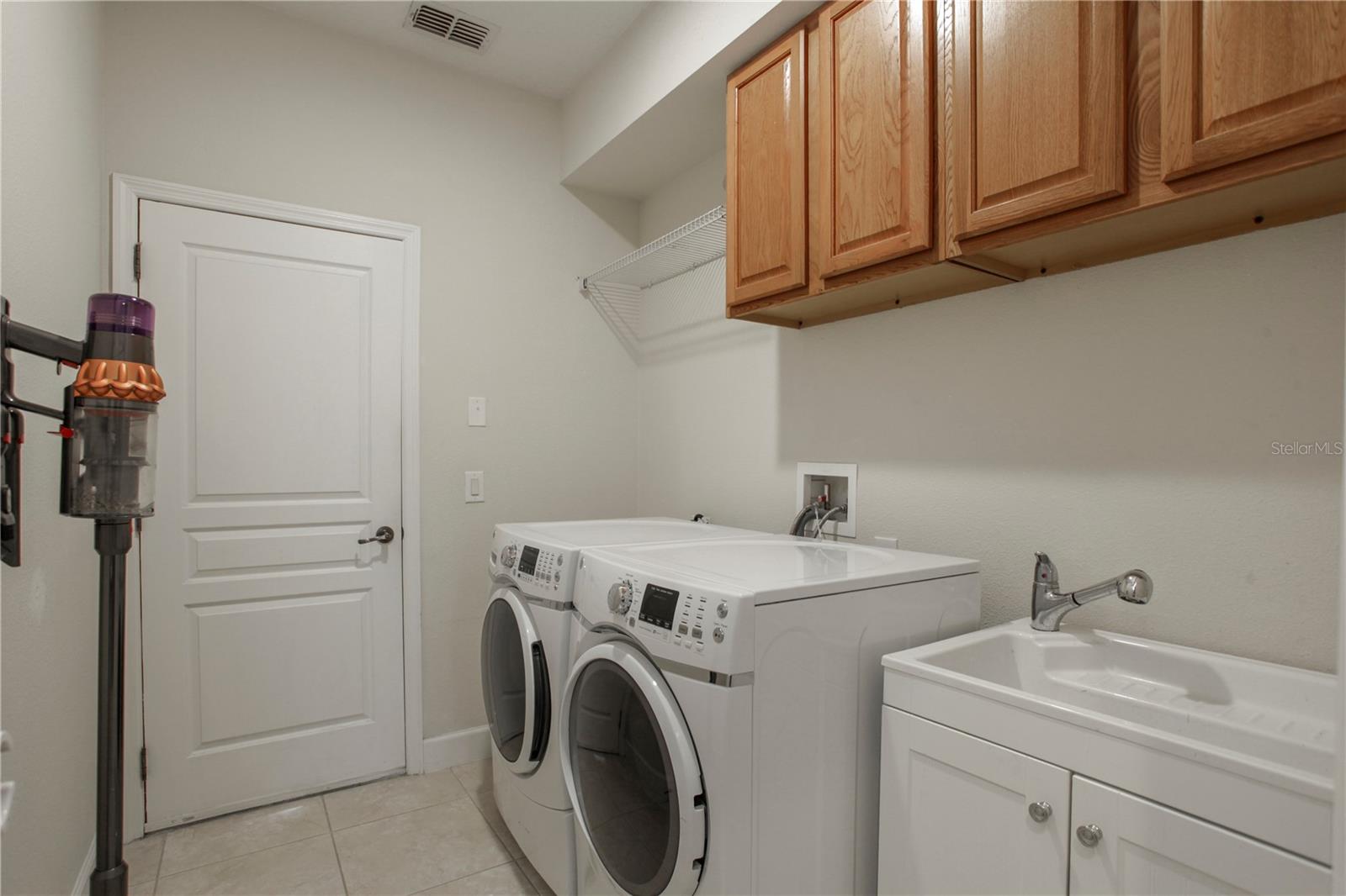 3227 CURVING OAKS WAY, ORLANDO, FL, 32820