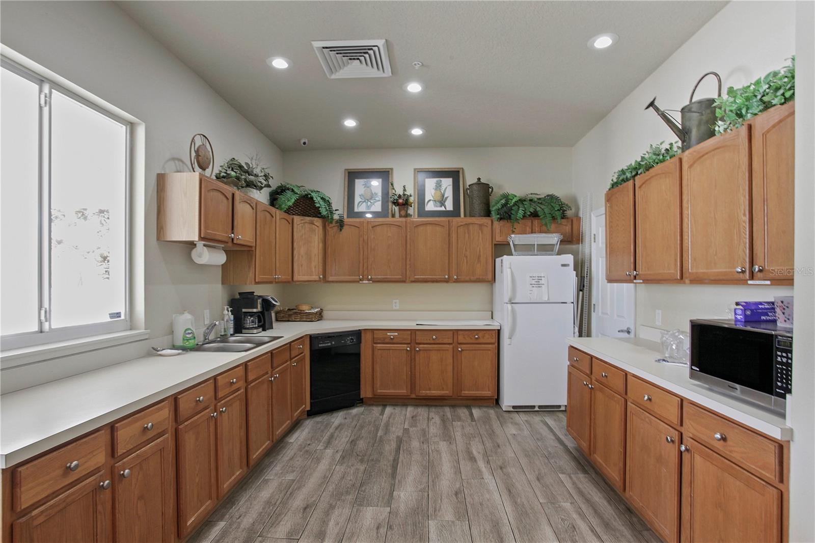 3227 CURVING OAKS WAY, ORLANDO, FL, 32820
