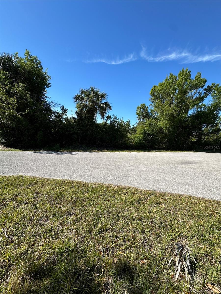 11261 WATERCREST AVE, PORT CHARLOTTE, FL, 33981