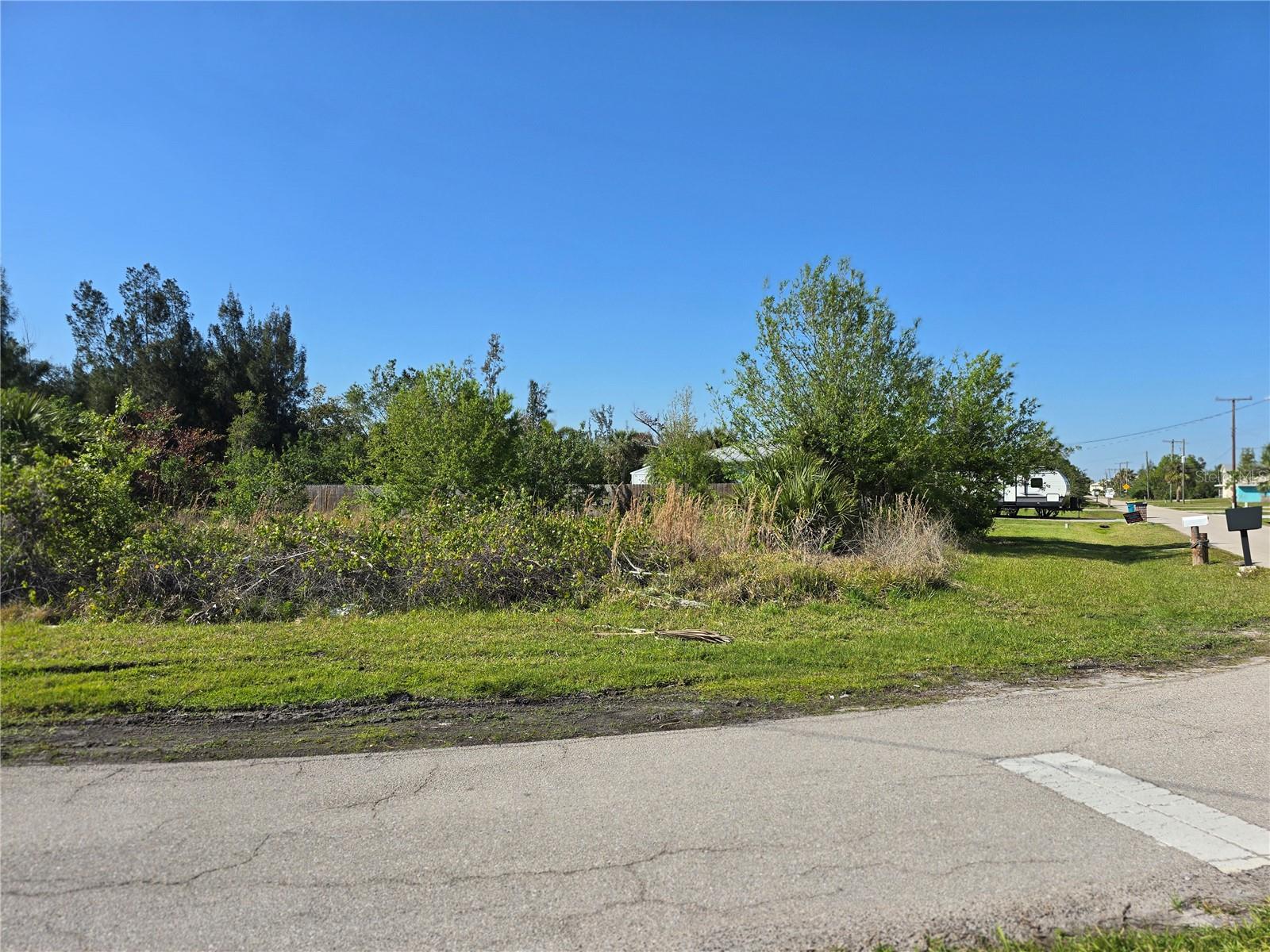 201 DARST AVE, PUNTA GORDA, FL, 33950