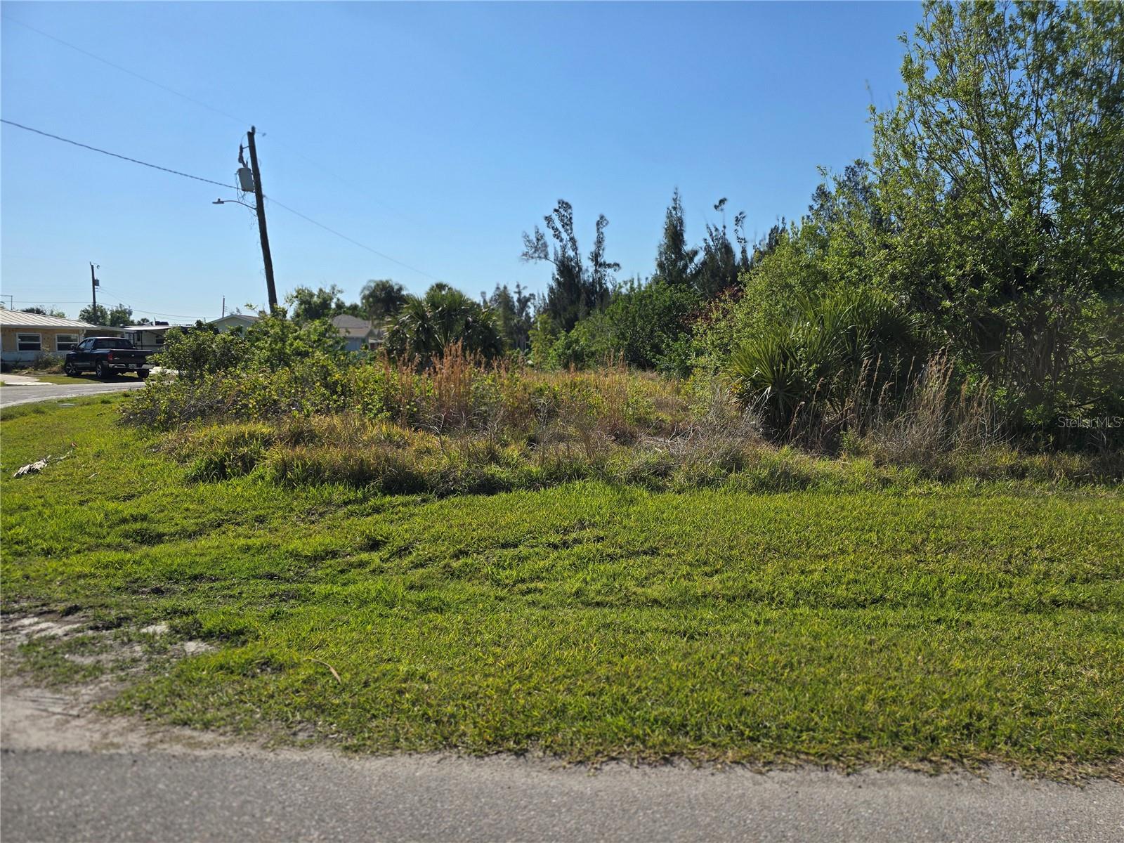 201 DARST AVE, PUNTA GORDA, FL, 33950