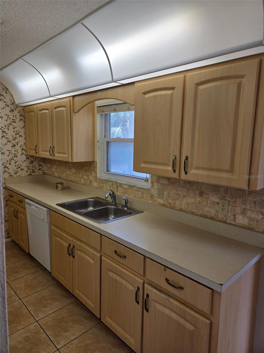 10133 GULFSTREAM BLVD, ENGLEWOOD, FL, 34224