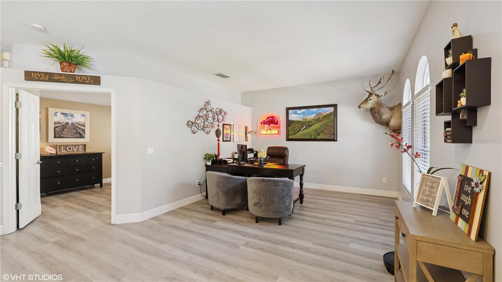 2412 STONE CROSS CIR, ORLANDO, FL, 32828