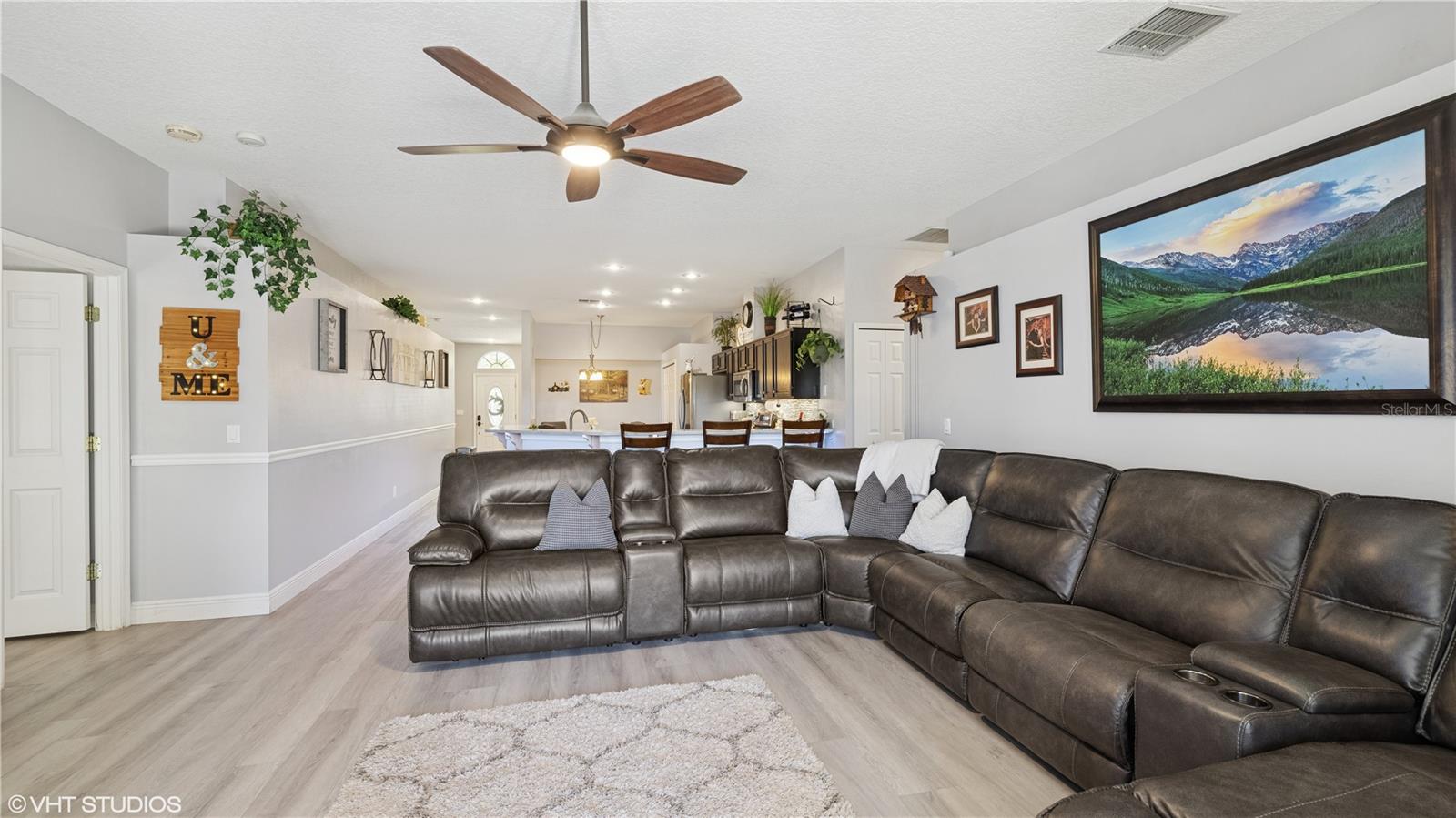 2412 STONE CROSS CIR, ORLANDO, FL, 32828