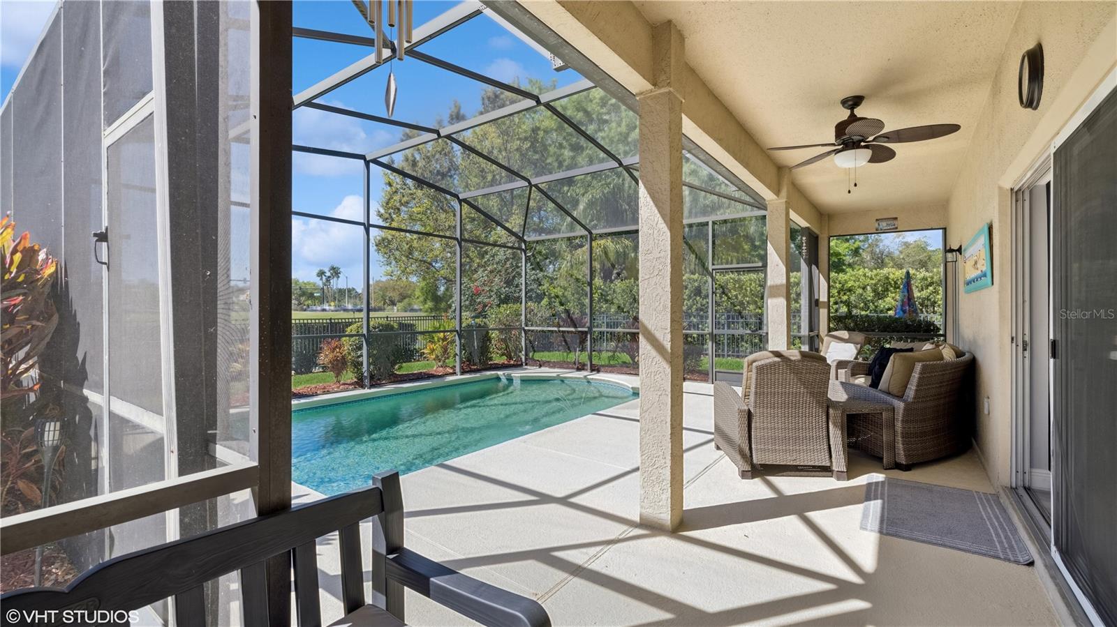 2412 STONE CROSS CIR, ORLANDO, FL, 32828