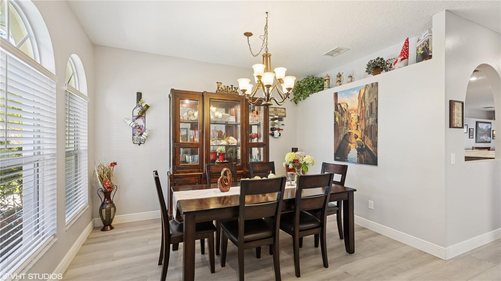 2412 STONE CROSS CIR, ORLANDO, FL, 32828