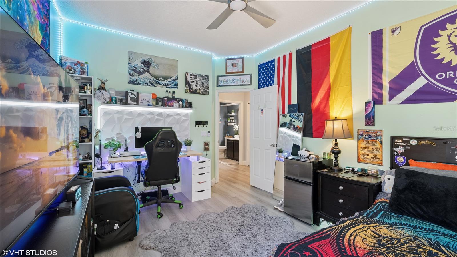 2412 STONE CROSS CIR, ORLANDO, FL, 32828