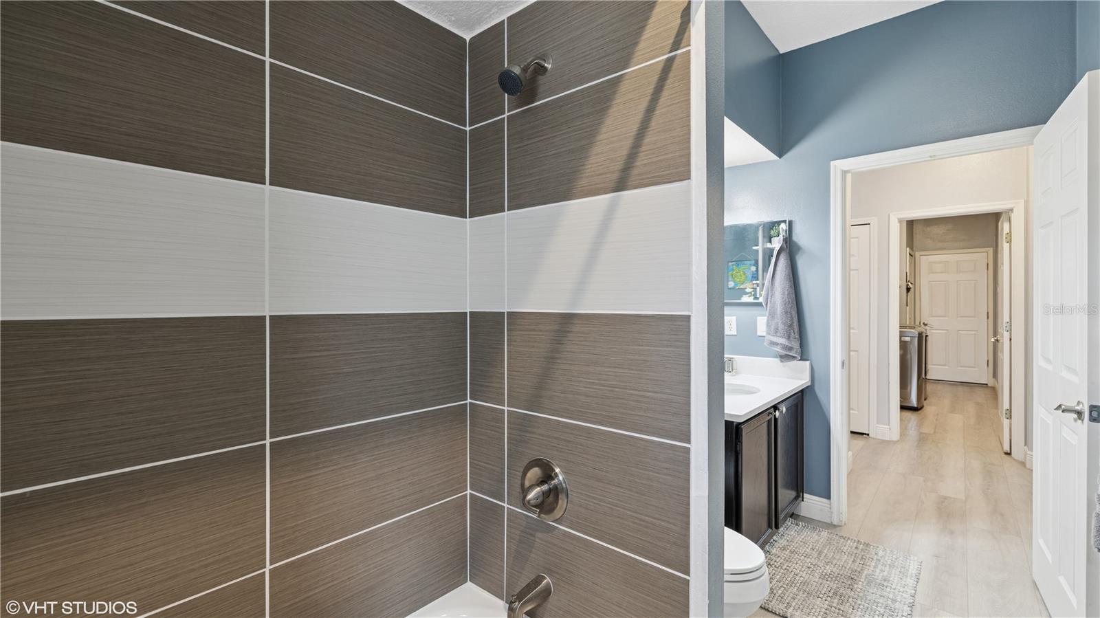 2412 STONE CROSS CIR, ORLANDO, FL, 32828