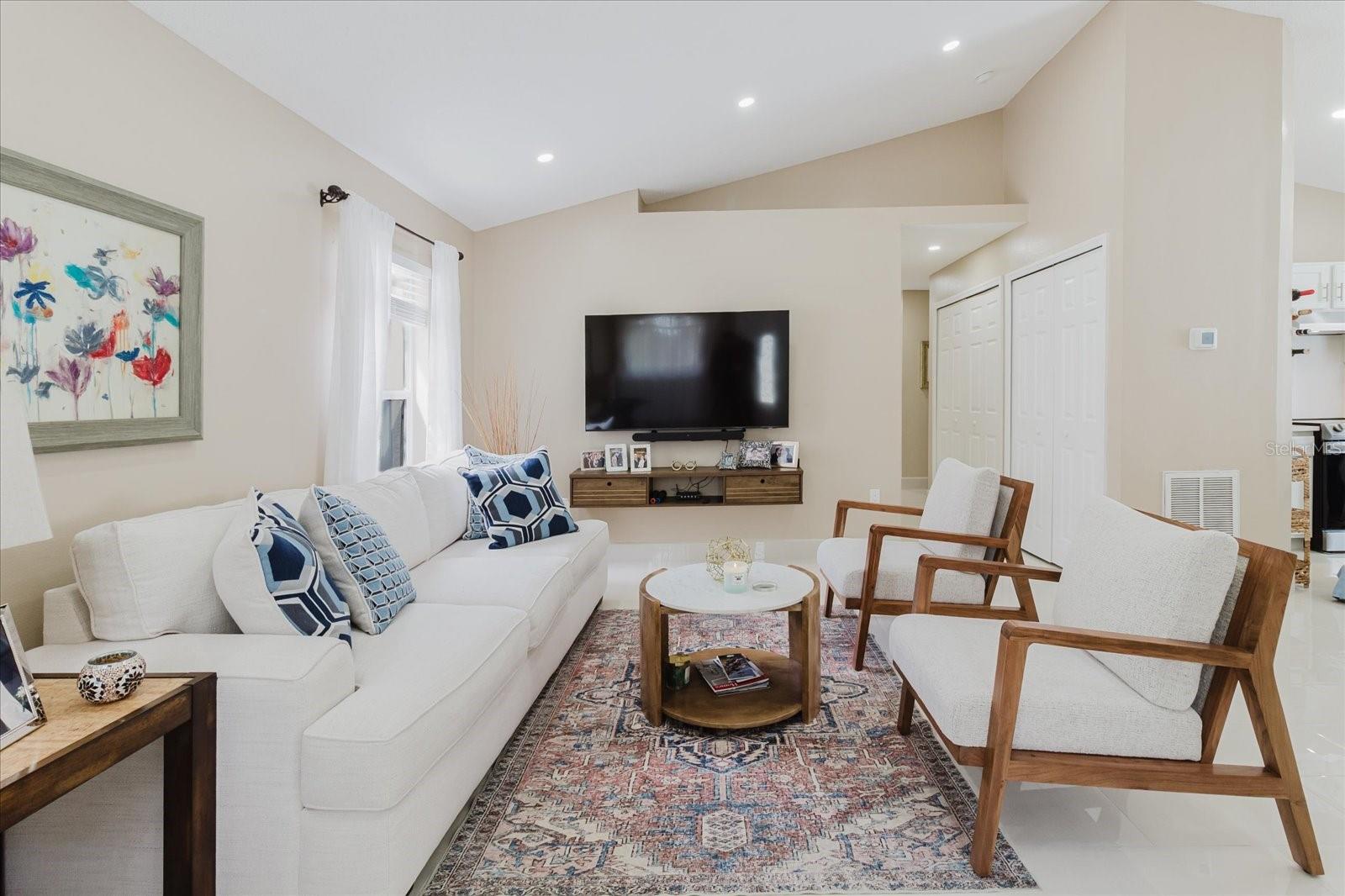 30225 DOUBLE DR, WESLEY CHAPEL, FL, 33545