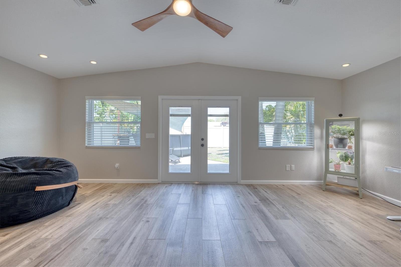 5311 19TH AVE N, ST PETERSBURG, FL, 33710