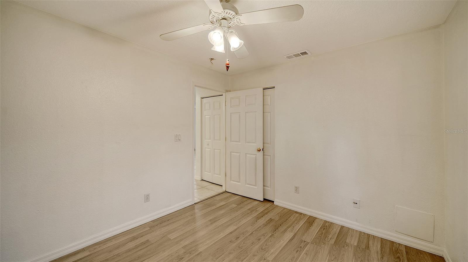 2106 ROSELAWN ST, SARASOTA, FL, 34231